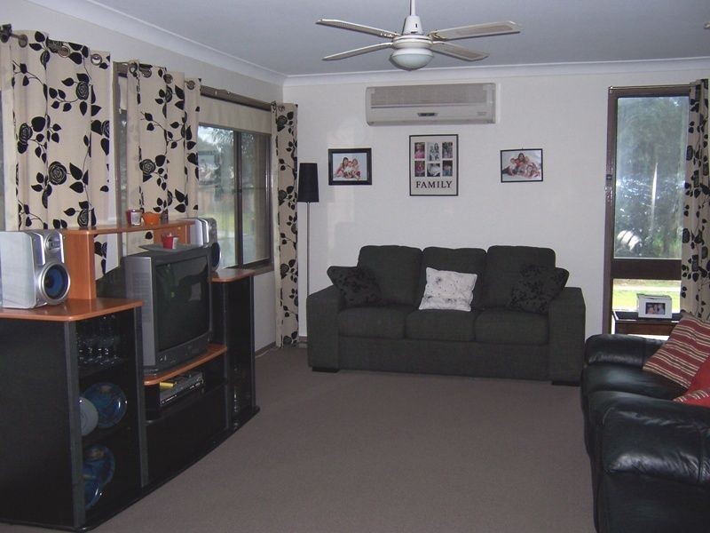 13 Lachlan Avenue, Singleton NSW 2330