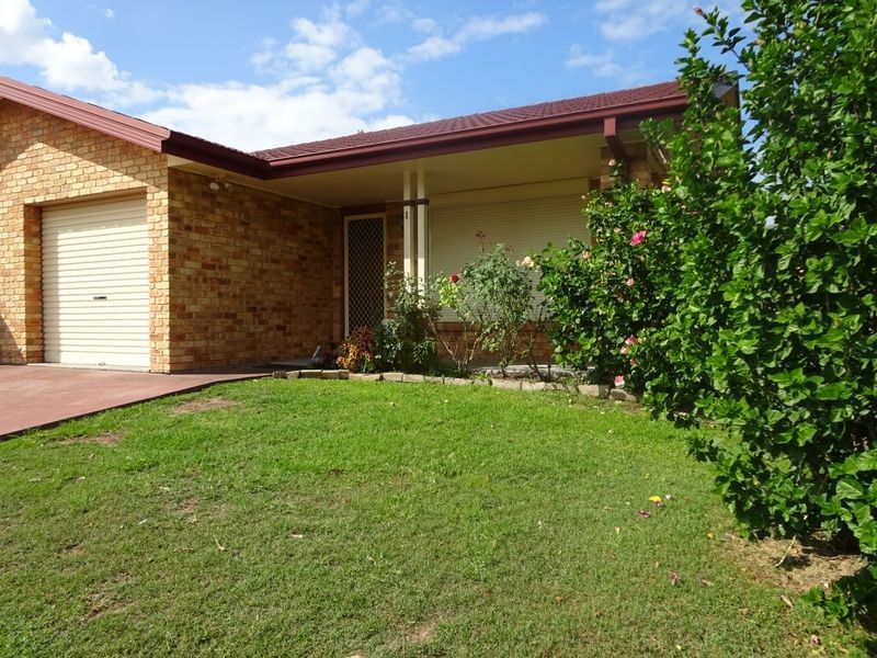1/98 Lachlan Avenue, Singleton NSW 2330