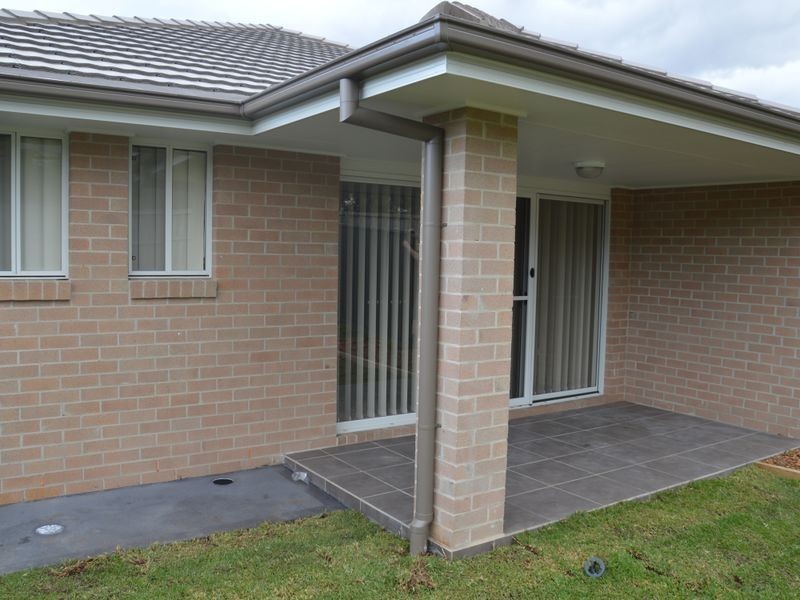 2/139 McMahon Way, Singleton NSW 2330