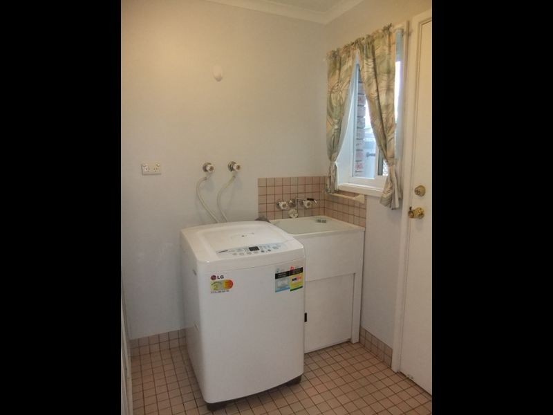 7 Casey Drive, Singleton NSW 2330