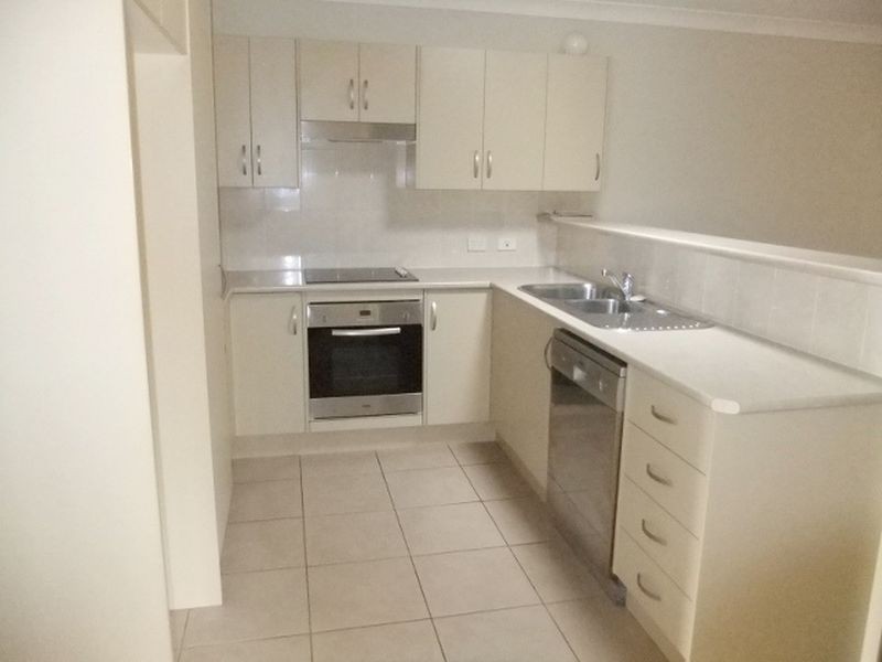 2/44 Pioneer Road, Singleton NSW 2330