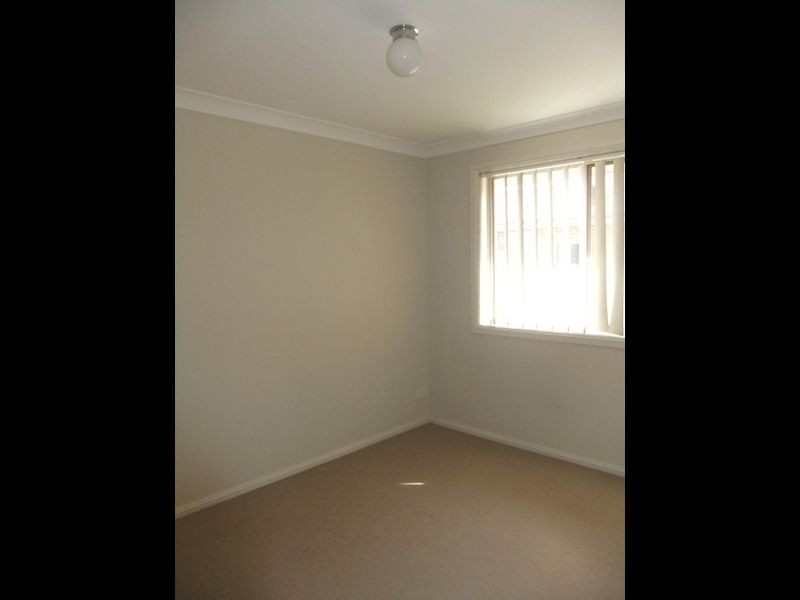 2/44 Pioneer Road, Singleton NSW 2330