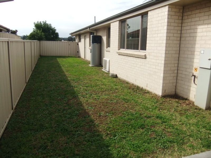 2/44 Pioneer Road, Singleton NSW 2330