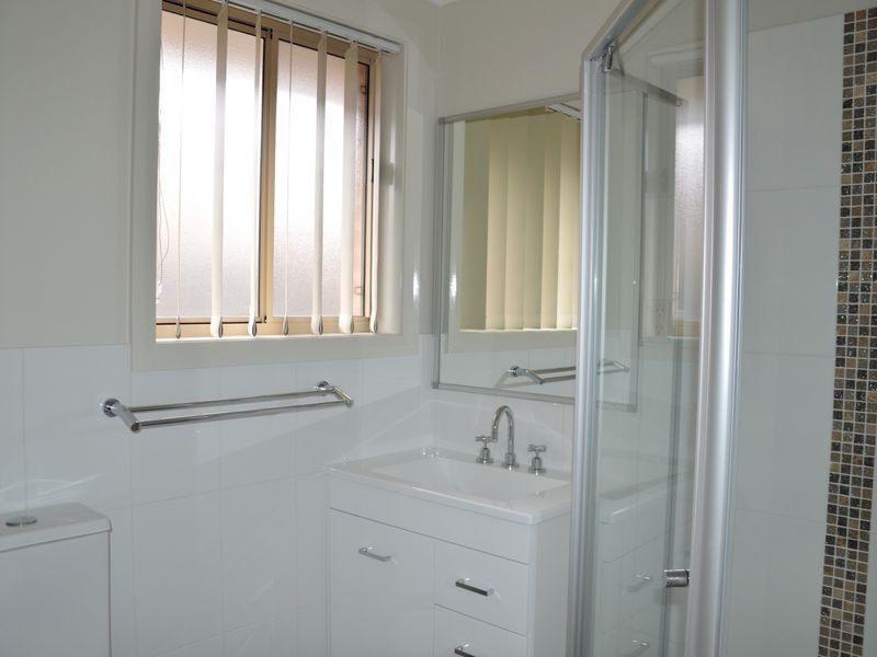 1/31 Broomfield Crescent, Singleton NSW 2330