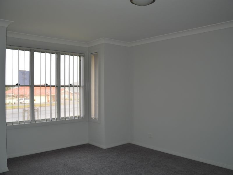 2/5 Pioneer Road, Singleton NSW 2330