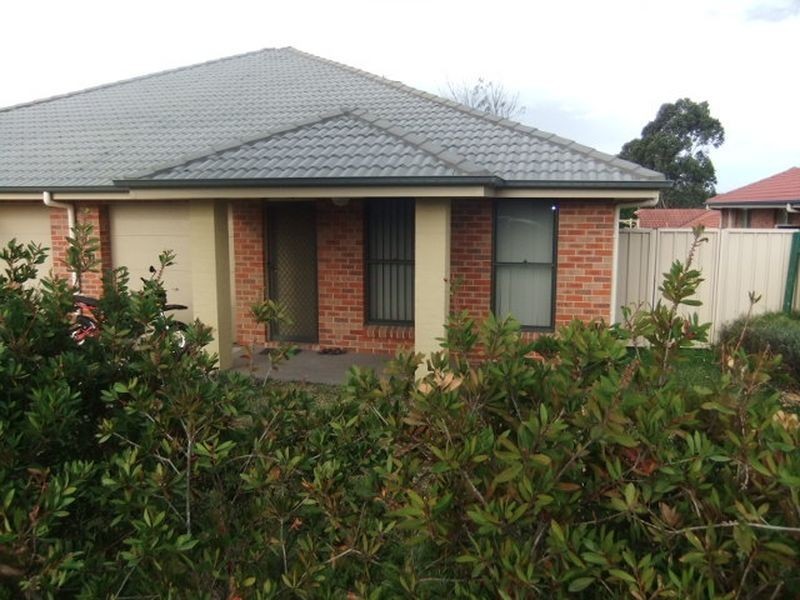 2/80 Wattle Ponds Road, Singleton NSW 2330