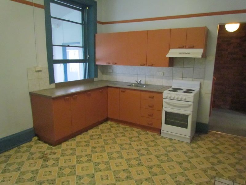 2/17-19 Campbell Street, Singleton NSW 2330