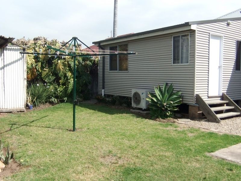 11 Frederick Street, Singleton NSW 2330