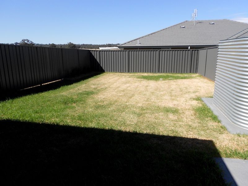 1/9 Wright Close, Singleton NSW 2330