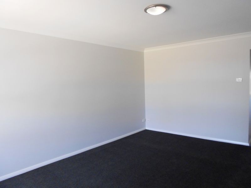 1/40 Broomfield Crescent, Singleton NSW 2330