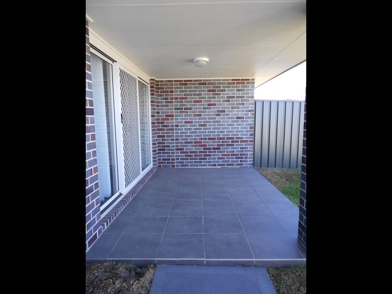 1/40 Broomfield Crescent, Singleton NSW 2330