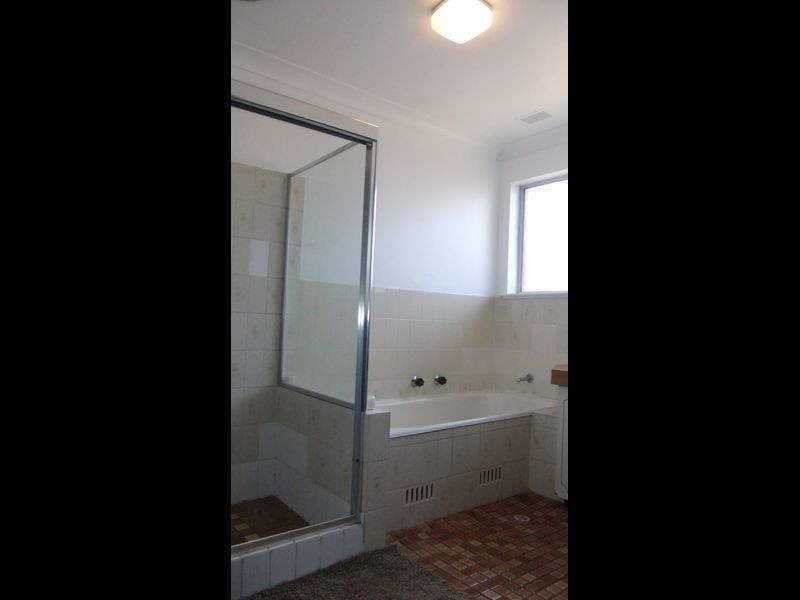 25 OHalloran Avenue, Singleton NSW 2330