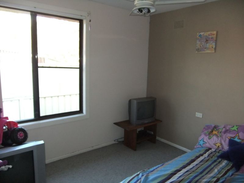 7 Waterhouse Avenue, Singleton NSW 2330