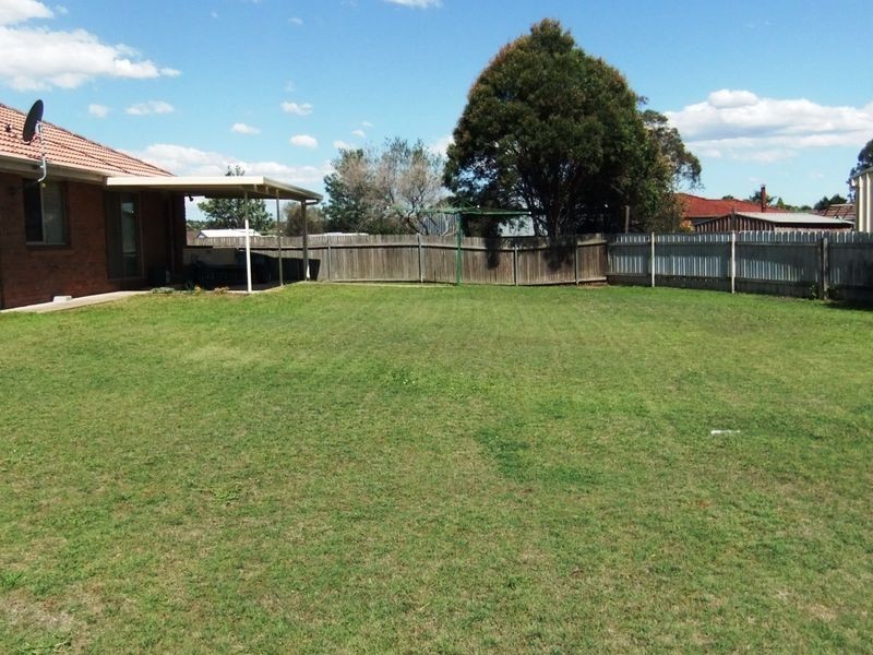 4 Jason Close, Singleton NSW 2330