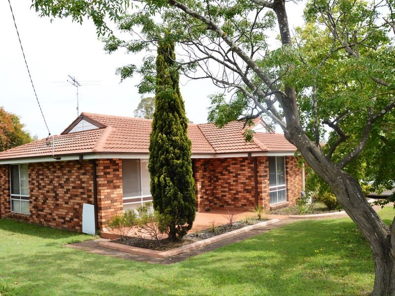 2A Clift Street, Branxton NSW 2335