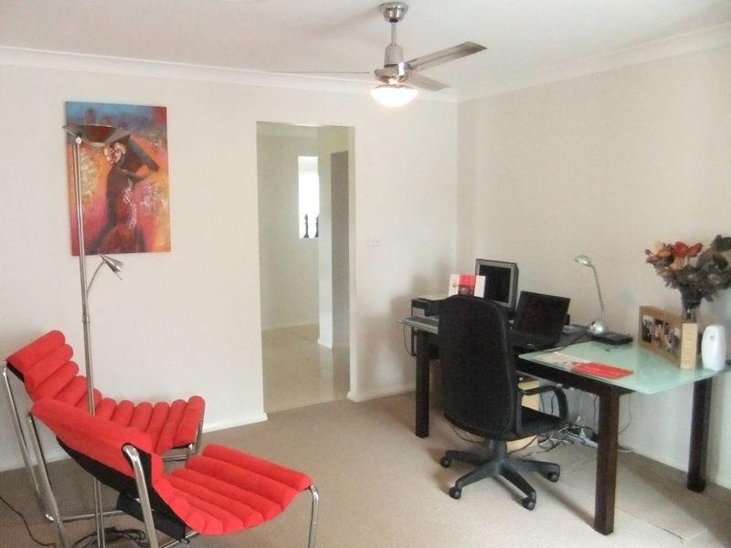 4 Allsop Place, Singleton NSW 2330
