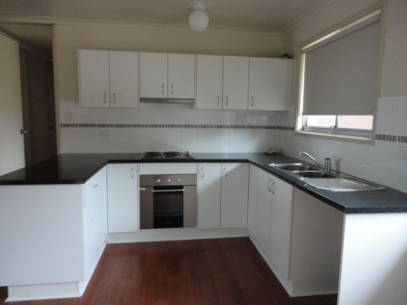 8 Wakehurst Crescent, Singleton NSW 2330
