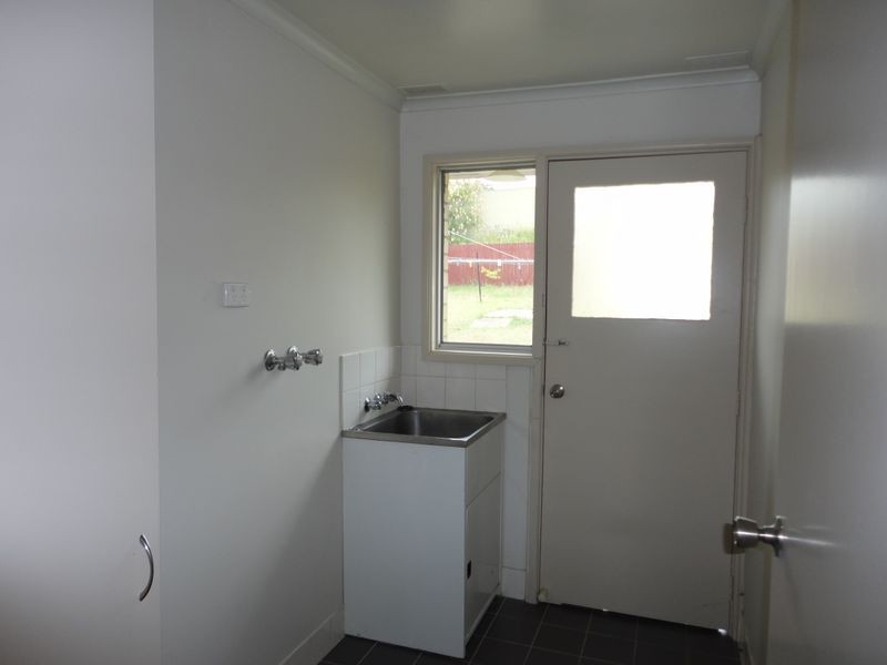 8 Wakehurst Crescent, Singleton NSW 2330