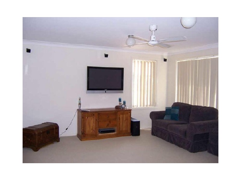 1/19 Wilkinson Boulevarde, Singleton NSW 2330