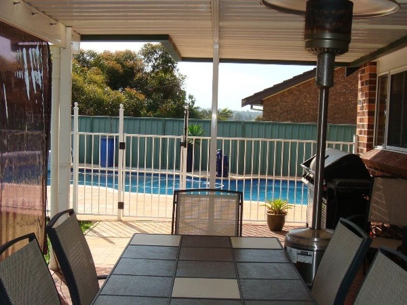 2 Coe Place, Singleton NSW 2330