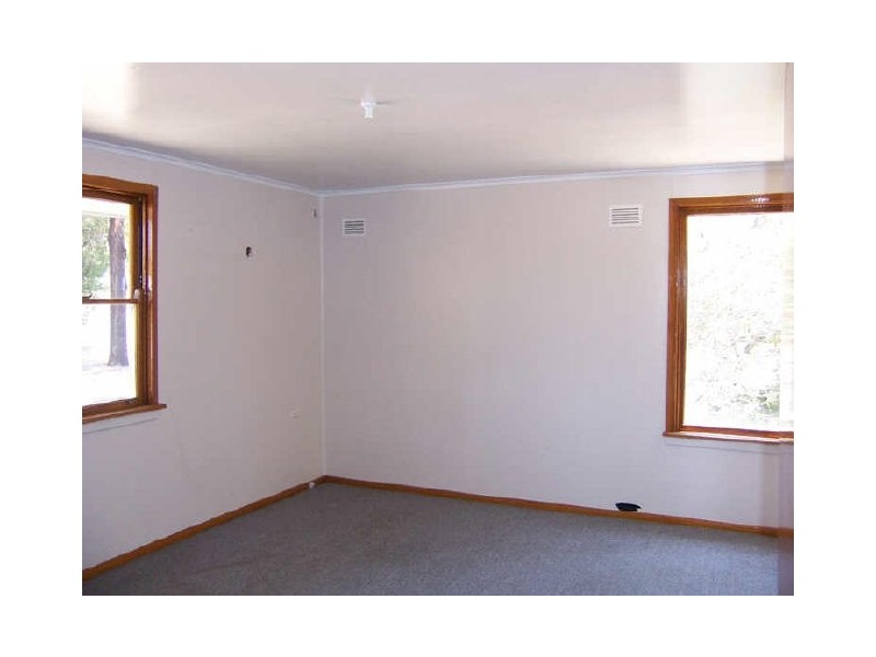 42 White Avenue, Singleton NSW 2330