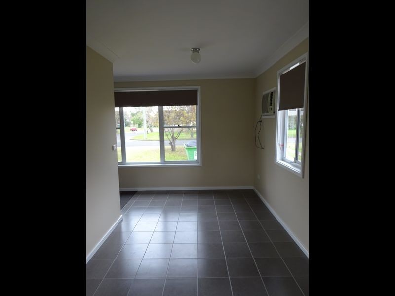 11 Kennedy Street, Singleton NSW 2330