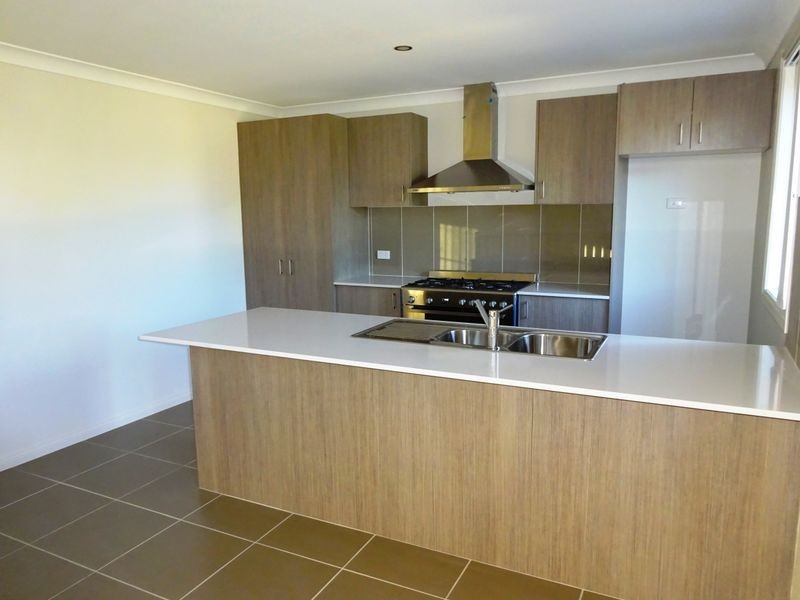 1/5 King Street, Singleton NSW 2330