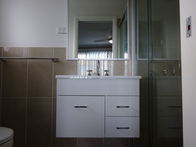 1 McGrogan Avenue, Singleton NSW 2330