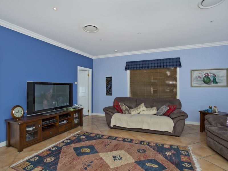 30 Bowden Street, Singleton NSW 2330