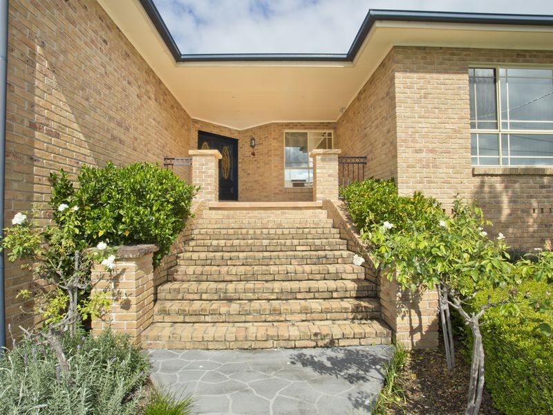 30 Bowden Street, Singleton NSW 2330