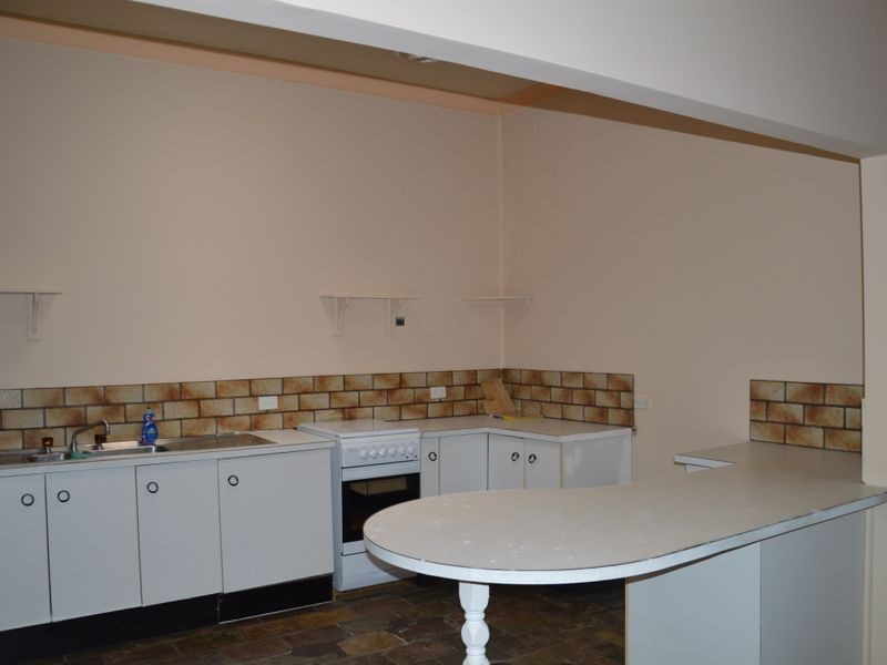 2/26 George Street, Singleton NSW 2330