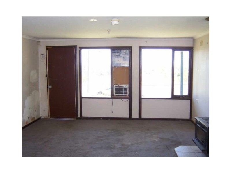 62 Blaxland Avenue, Singleton NSW 2330