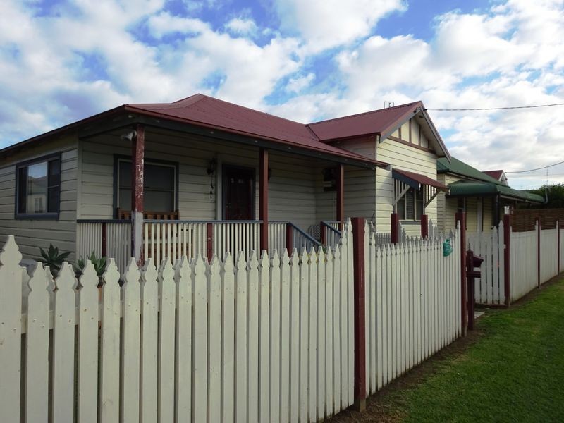 9 Church Street, Singleton NSW 2330