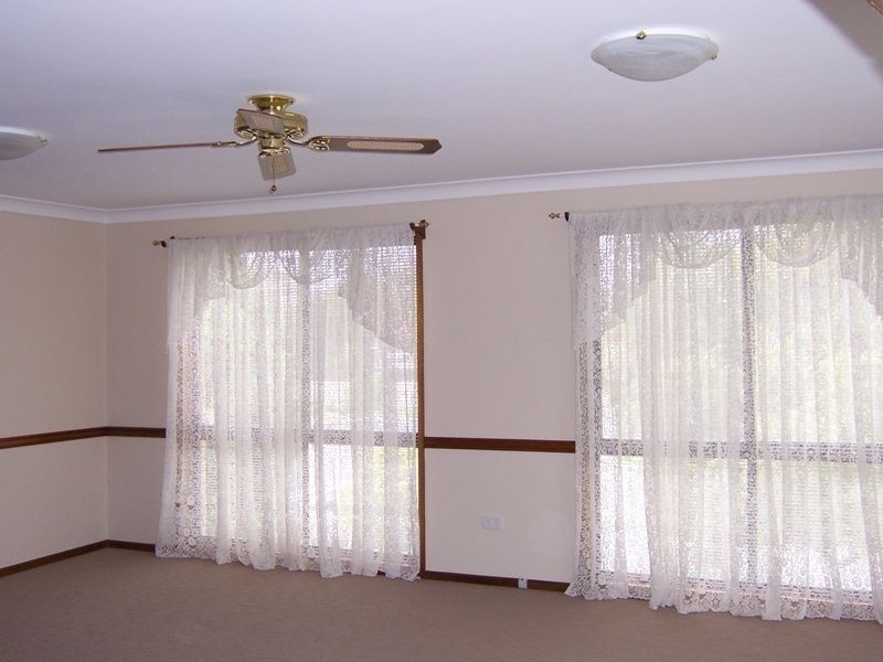 2 James Cook Avenue, Singleton NSW 2330