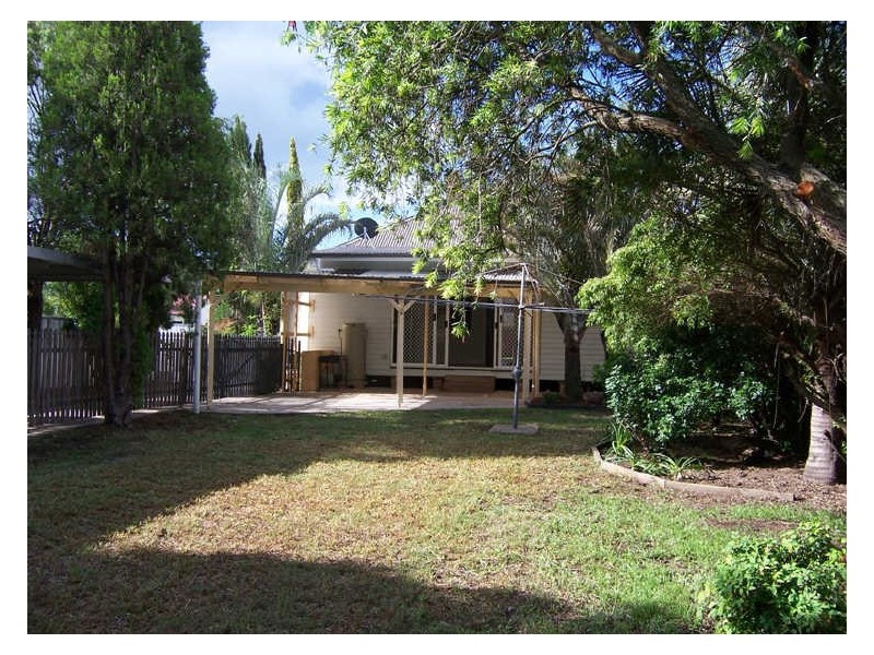 9 Albert Street, Singleton NSW 2330