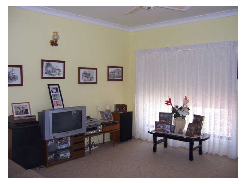 35 Buchan Avenue, Singleton NSW 2330