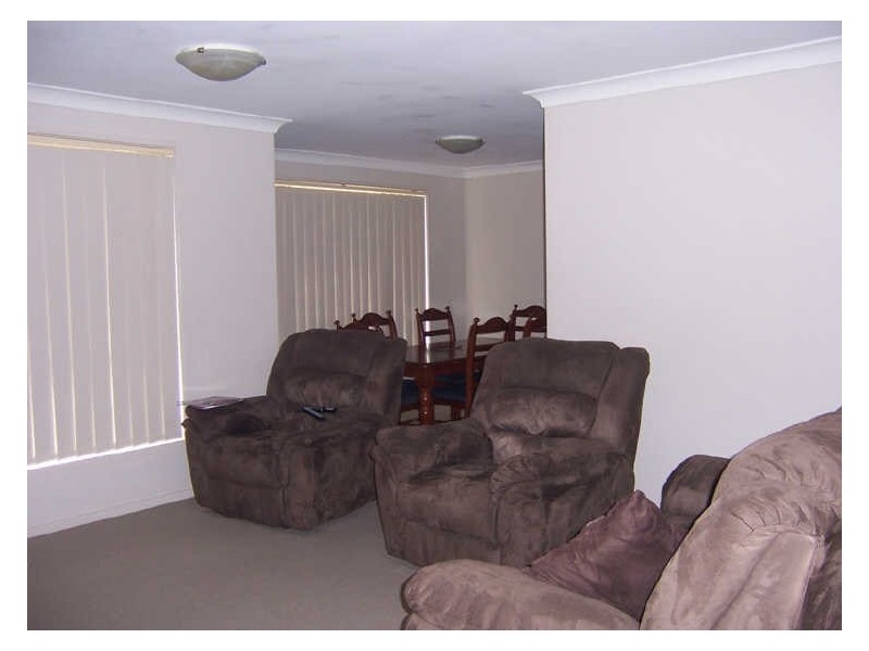 6 Allsop Place, Singleton NSW 2330