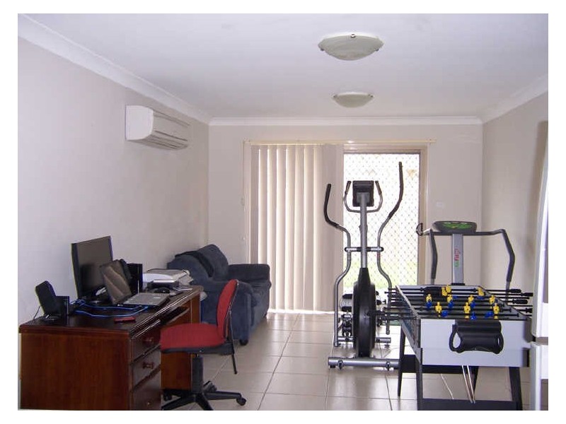 6 Allsop Place, Singleton NSW 2330