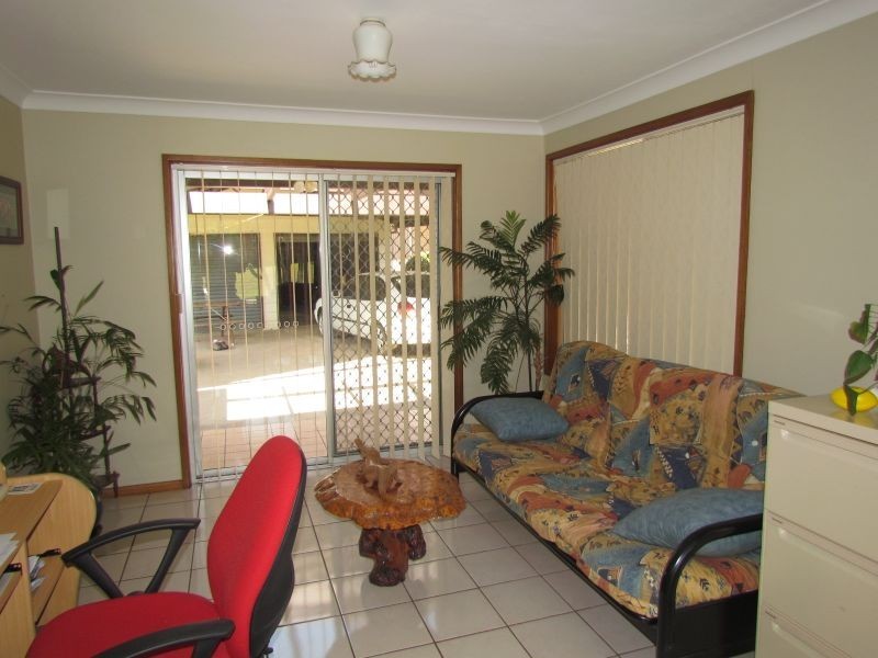 13 Watts Close, Singleton NSW 2330