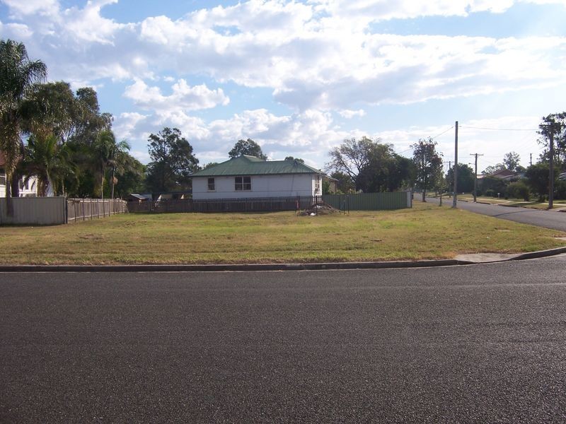 45 Orchard Avenue, Singleton NSW 2330