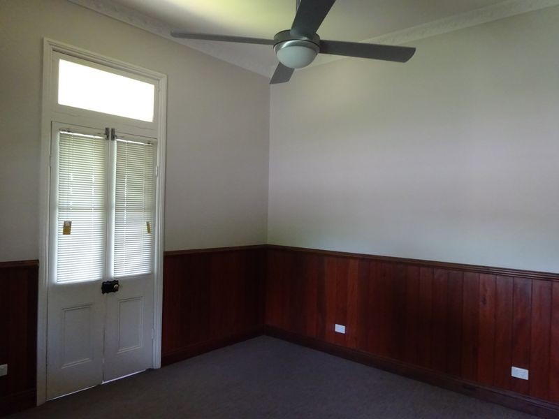 134 George Street, Singleton NSW 2330