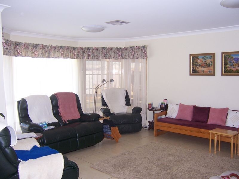 6 Pioneer Road, Singleton NSW 2330