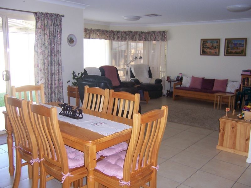 6 Pioneer Road, Singleton NSW 2330