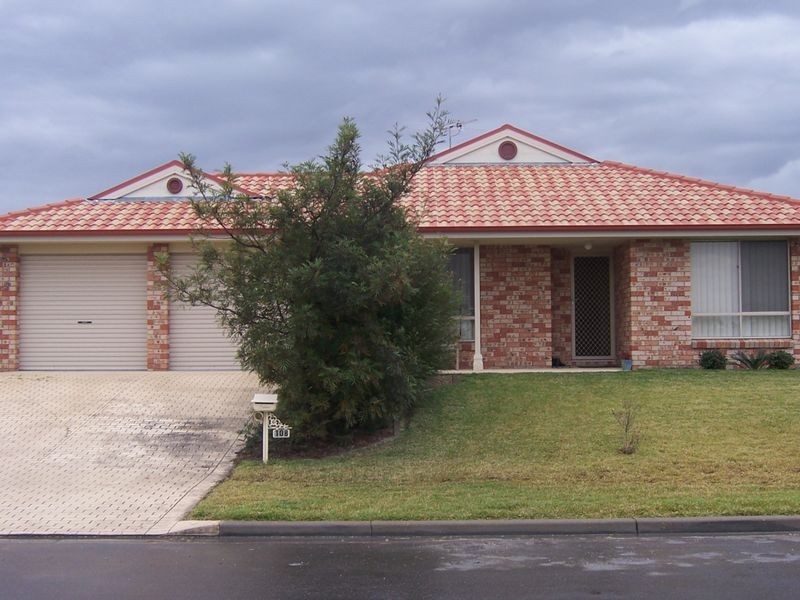 108 Casey Drive, Singleton NSW 2330