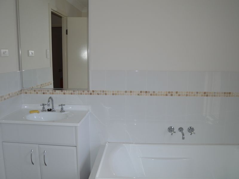 13 Wilkinson Boulevarde, Singleton NSW 2330