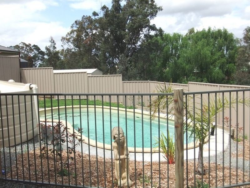 76 Acacia Circuit, Singleton NSW 2330