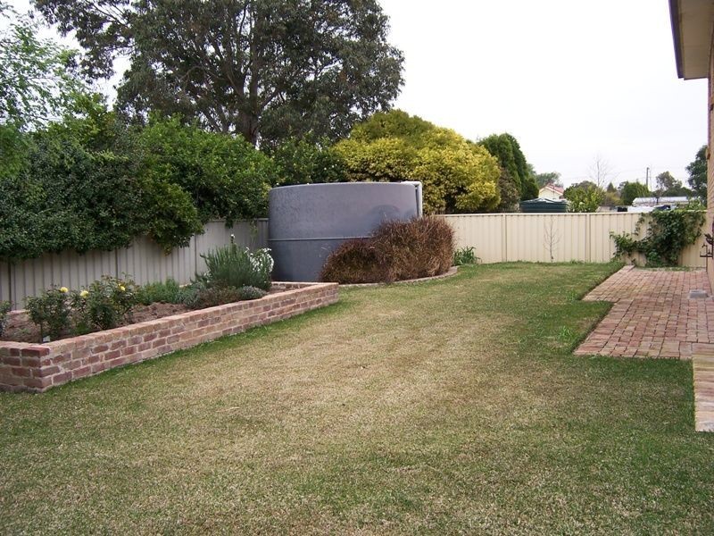 30 Bowden Street, Singleton NSW 2330