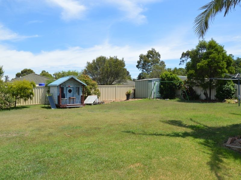 14 Robinson Way, Singleton NSW 2330