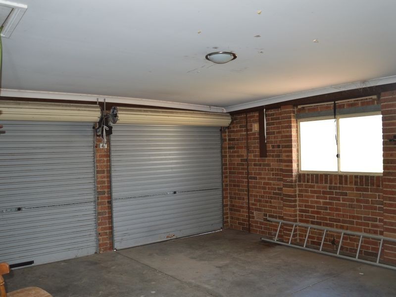 14 Robinson Way, Singleton NSW 2330