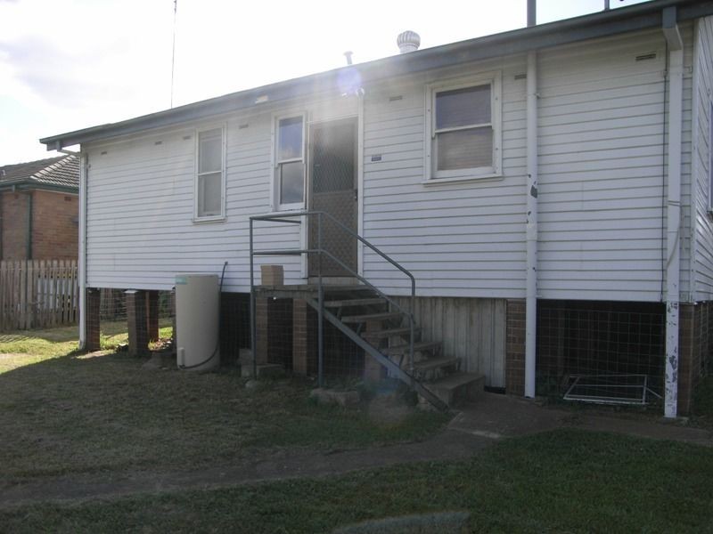 44 White Avenue, Singleton NSW 2330